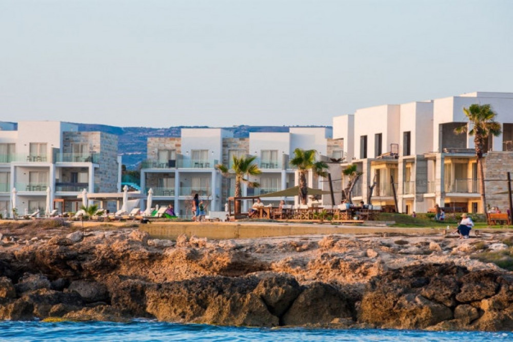 AMPHORA HOTEL & SUITES — снимка 2