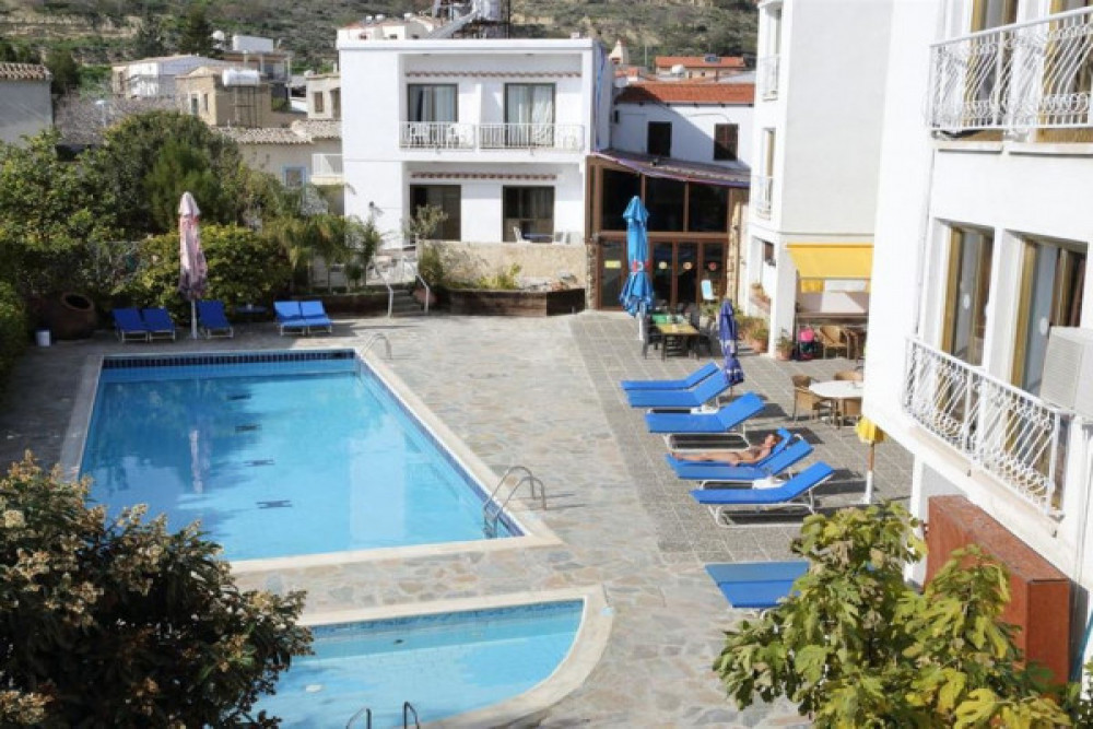 ANTONIS G HOTEL APARTMENTS — снимка 2