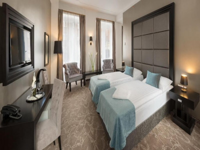 ARCADIA HOTEL BUDAPEST — снимка 4