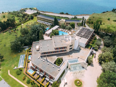 ALEXANDER BEACH HOTEL AND CONVENTION CENTRE
