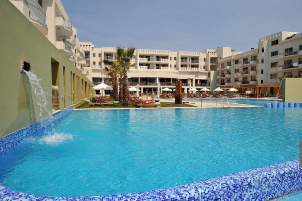 CAPITAL COAST RESORT & SPA — снимка 3