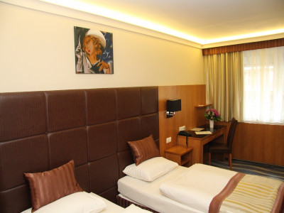 CARLTON HOTEL BUDAPEST — снимка 4