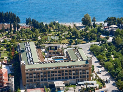 CRYSTAL DELUXE RESORT — снимка 2