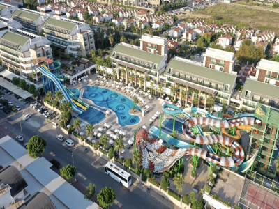 CRYSTAL WATERWORLD RESORT AND SPA — снимка 3