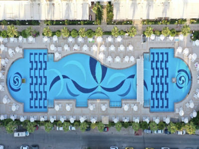 CRYSTAL WATERWORLD RESORT AND SPA — снимка 6