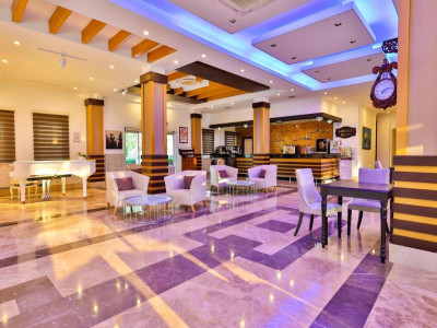 CRYSTAL AURA BEACH RESORT AND SPA — снимка 4