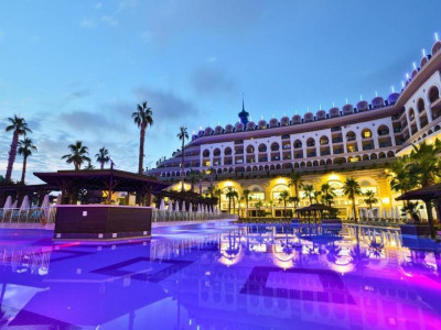 CRYSTAL SUNSET LUXURY RESORT AND SPA — снимка 2
