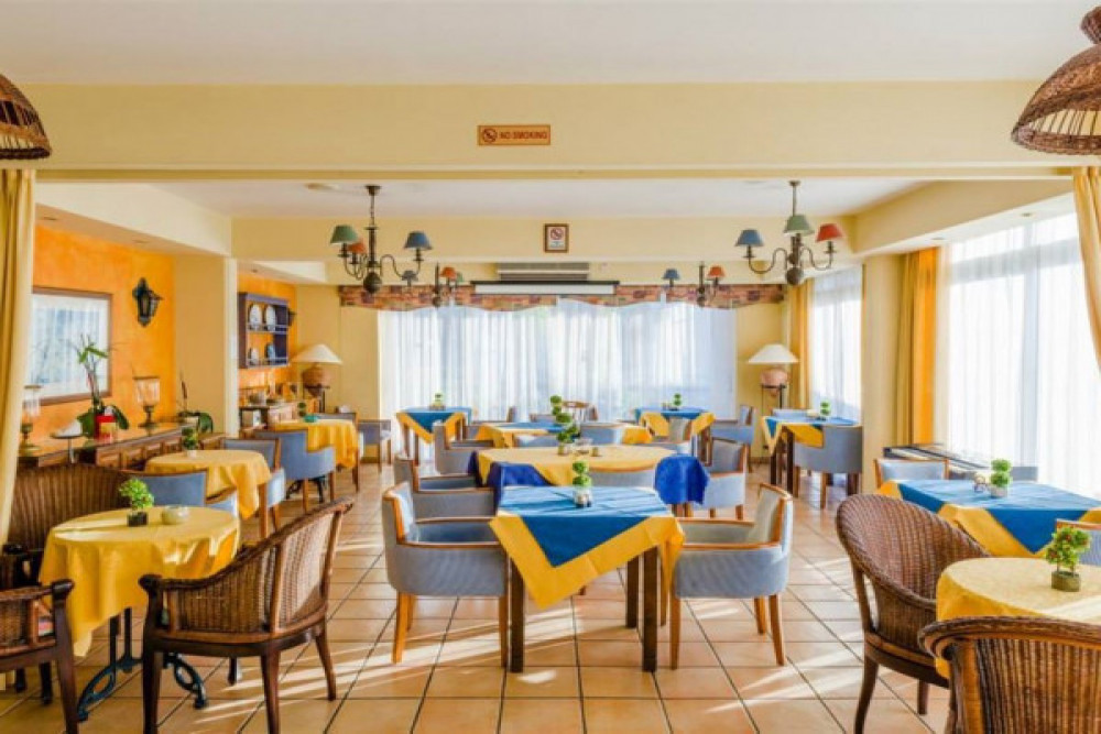 ESTELLA HOTEL & APARTMENTS — снимка 7
