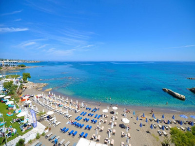 GOLDEN BEACH HOTEL — снимка 2