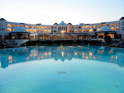 SIMBA CLUB - ROYAL TULIP TAJ SULTAN — снимка 2