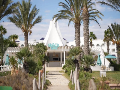 SIMBA CLUB - ROYAL TULIP TAJ SULTAN — снимка 7