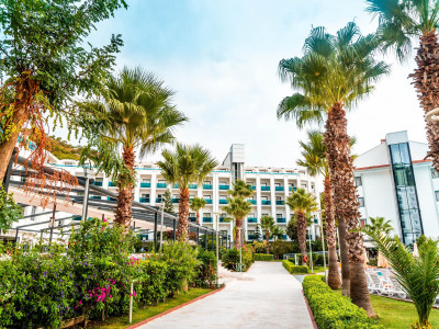 GREEN NATURE RESORT & SPA — снимка 5