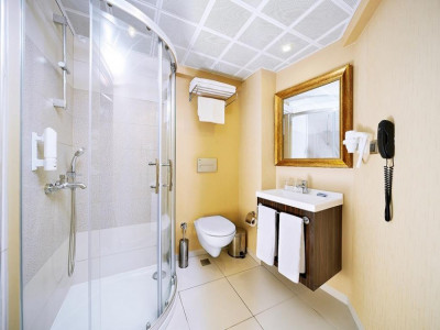 IDEAL PICCOLO HOTEL — снимка 6