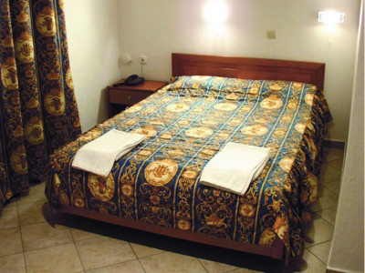 IRIS HOTEL — снимка 8