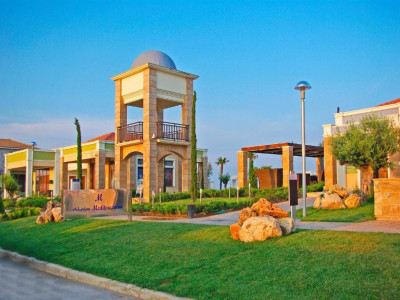 MEDITERRANEAN VILLAGE HOTEL & SPA - снимка 4