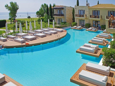 MEDITERRANEAN VILLAGE HOTEL & SPA - снимка 6