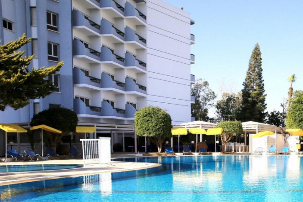 PAPOUIS PROTARAS HOTEL — снимка 2