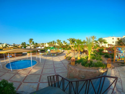 REGENCY PLAZA AQUA PARK & SPA RESORT - снимка 7