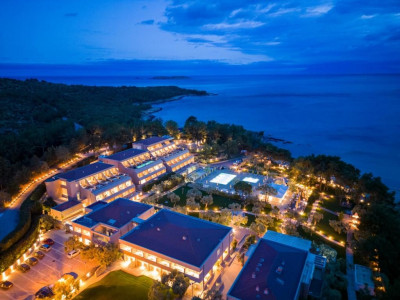ROYAL PARADISE BEACH RESORT AND SPA - снимка 7