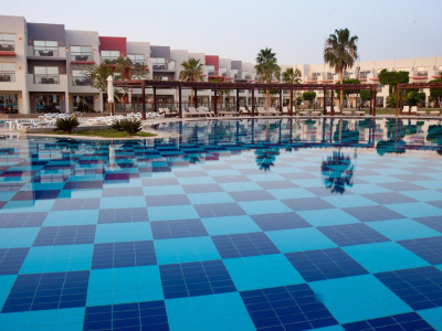 SUNRISE GRAND SELECT CRYSTAL BAY RESORT — снимка 2