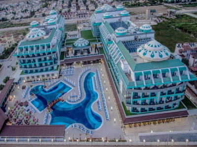SENSITIVE PREMIUM RESORT AND SPA — снимка 2
