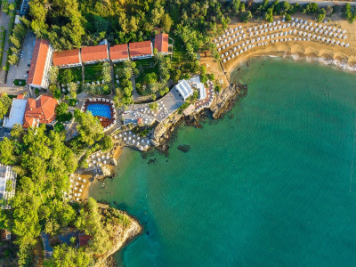UTOPIA BEACH CLUB — снимка 3
