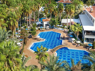 UTOPIA RESORT AND RESIDENCE — снимка 5